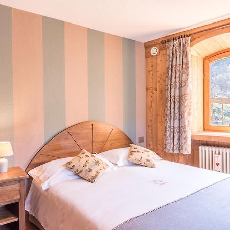 Maison Lo Triolet Introd Exteriör bild