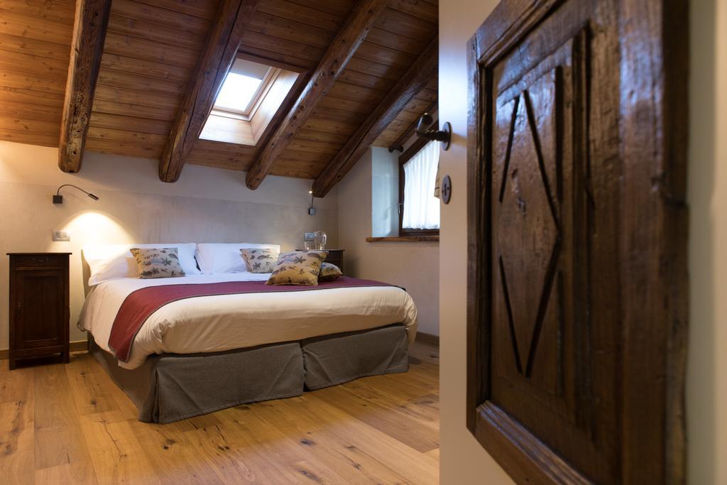 Maison Lo Triolet Introd Exteriör bild