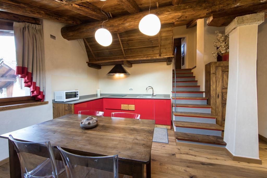 Maison Lo Triolet Introd Exteriör bild