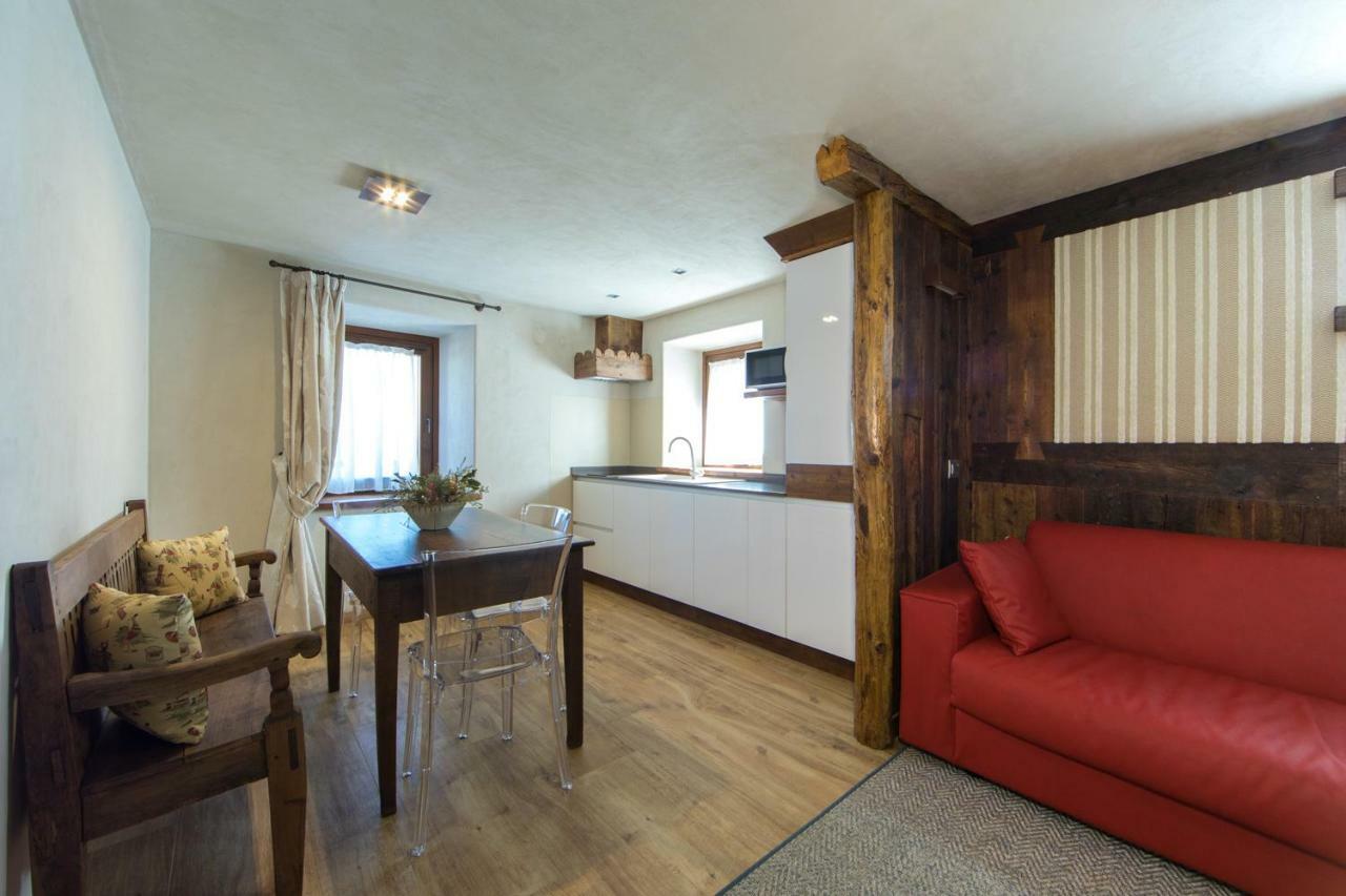 Maison Lo Triolet Introd Exteriör bild